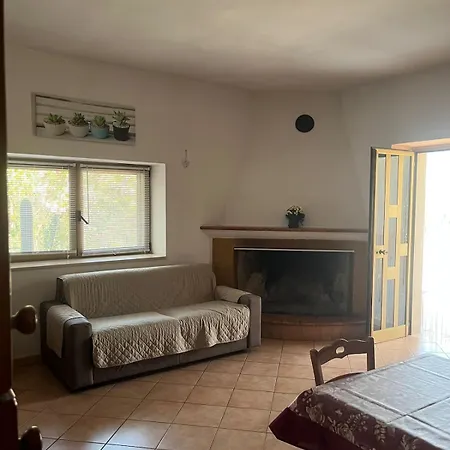 Appartamento La Casa Del Nonno Ischitella